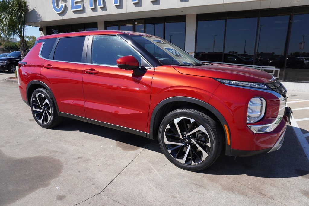Used 2022 Mitsubishi Outlander SE
