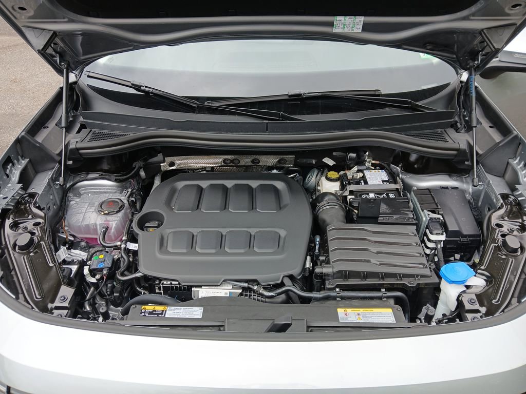 New 2025 Volkswagen Tiguan S image 20