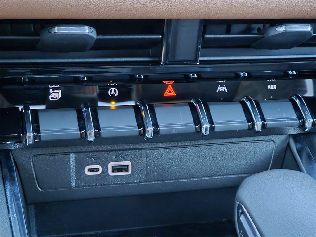 Used 2023 GMC Canyon AT4 w/ AT4 Premium Package image 20