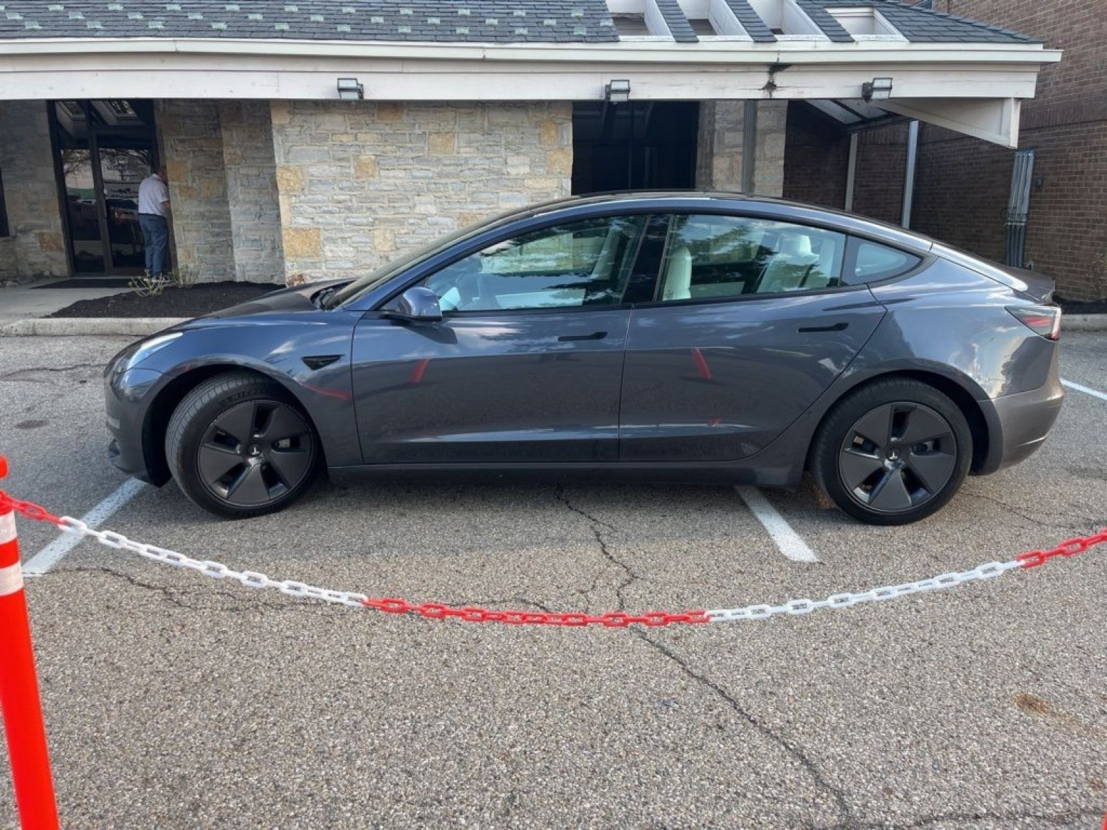 Used 2021 Tesla Model 3 Long Range image 4