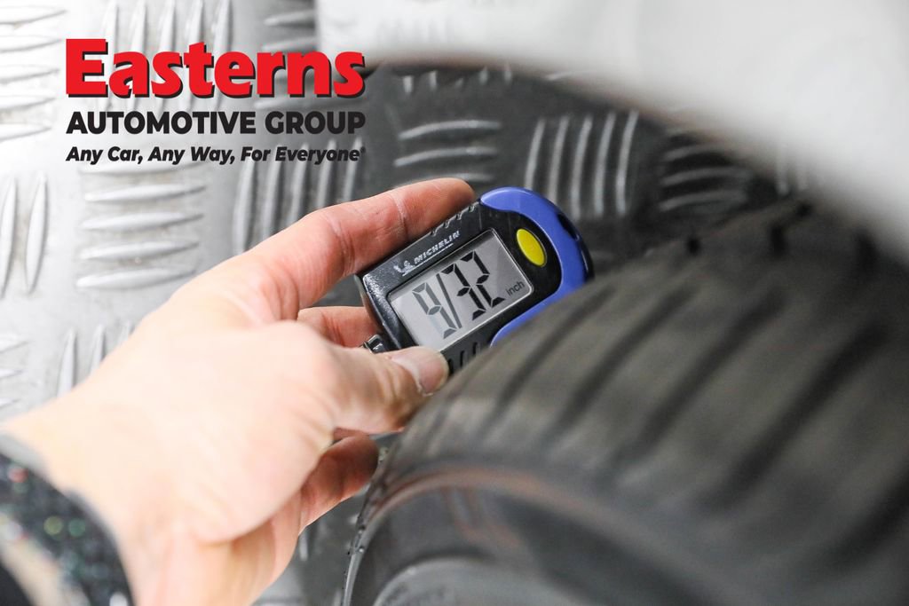 Used 2018 Lexus IS 300 AWD image 27