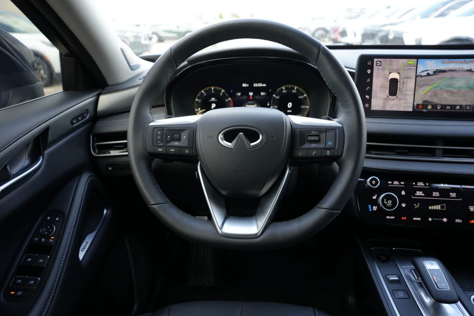 Used 2026 INFINITI QX60 Luxe w/ Cargo Package FWD image 8