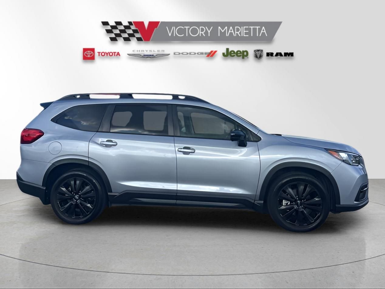 Used 2022 Subaru Ascent Onyx Edition image 3