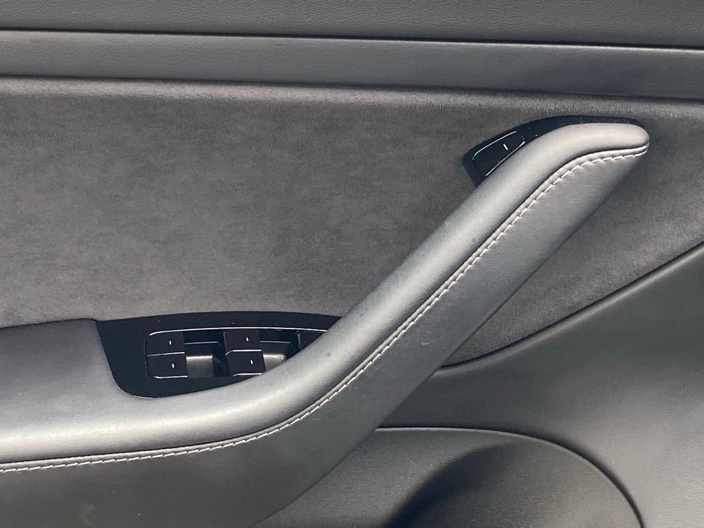 Used 2020 Tesla Model 3 Long Range AWD/4WD image 15