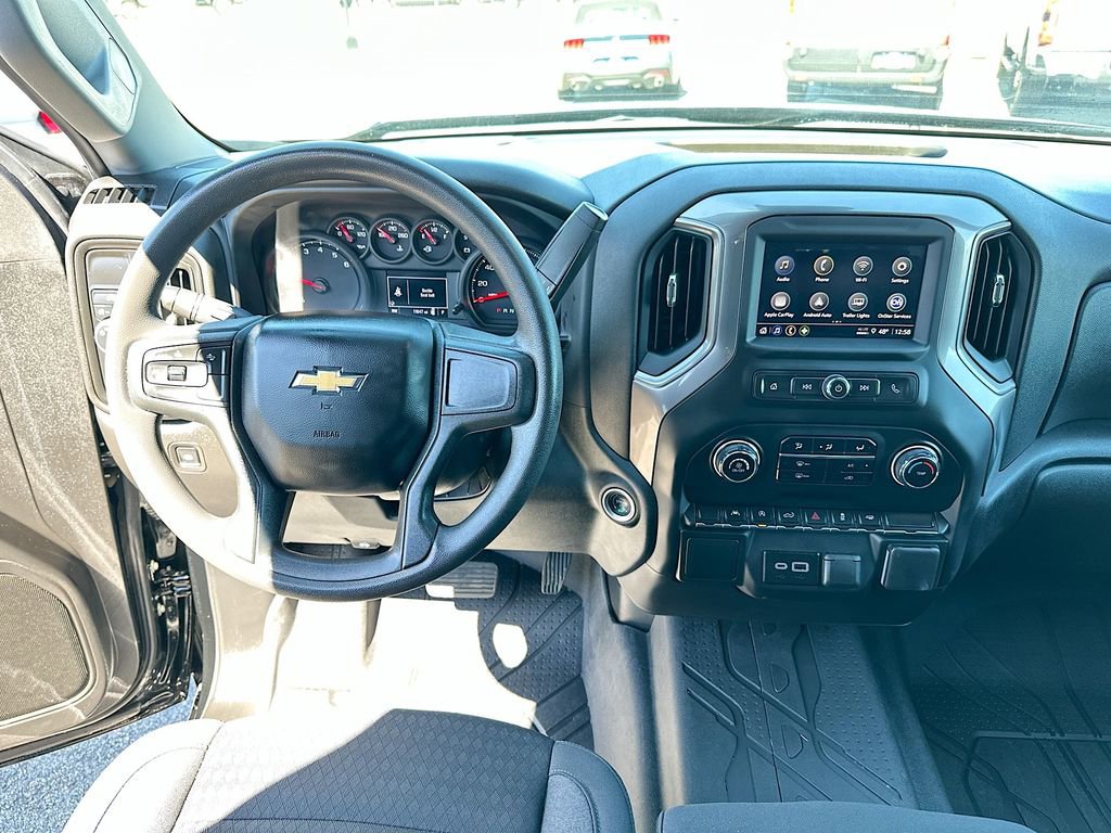Used 2025 Chevrolet Silverado 1500 Custom w/ Turbomax Blackout Package image 19