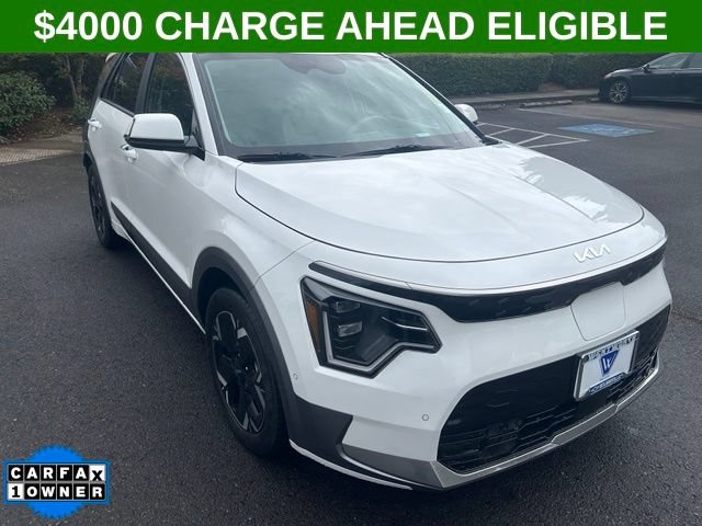 Used 2024 Kia Niro Wave w/ Wave Preserve Package FWD image 1