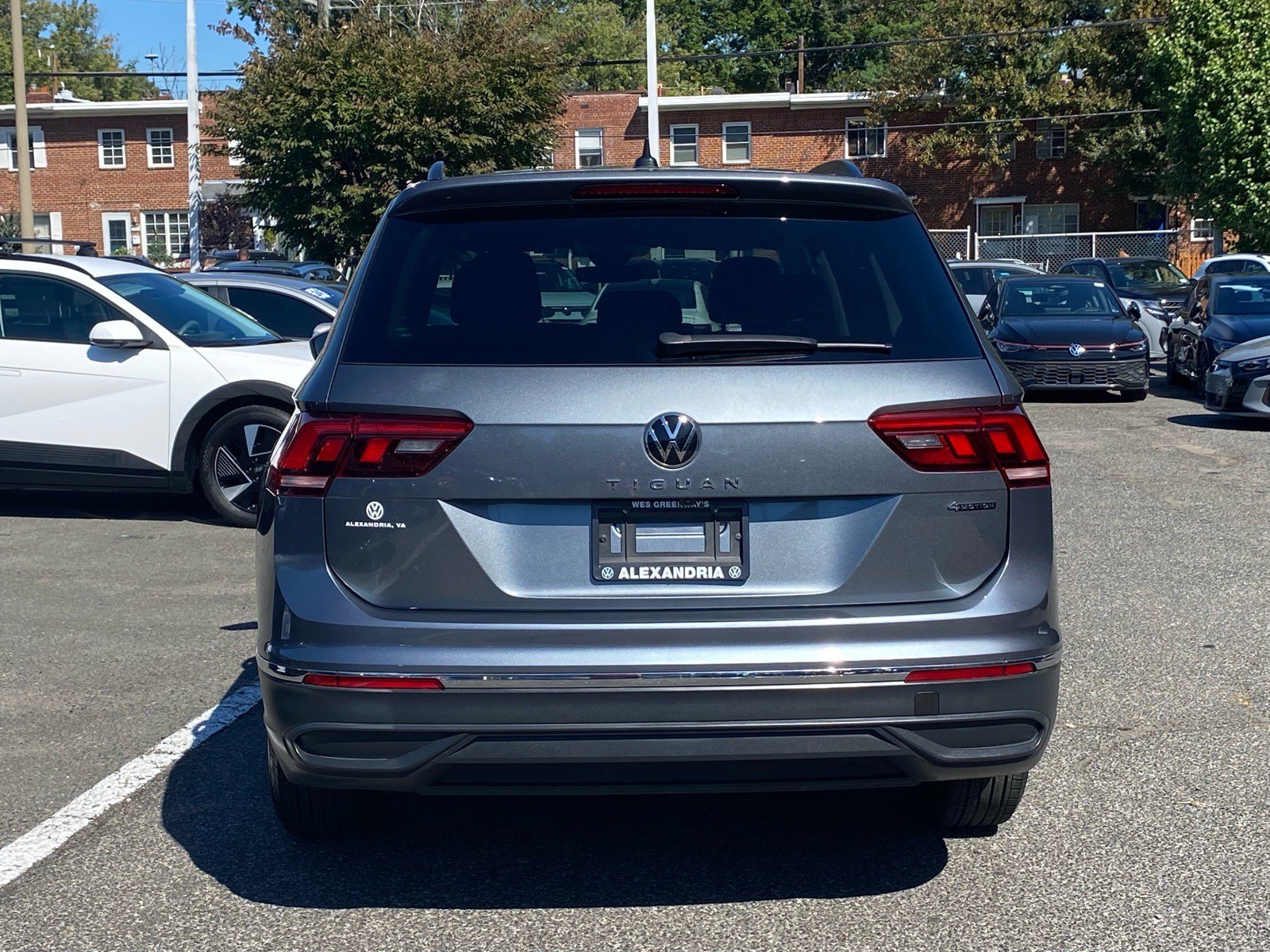 Certified 2024 Volkswagen Tiguan S AWD/4WD image 4