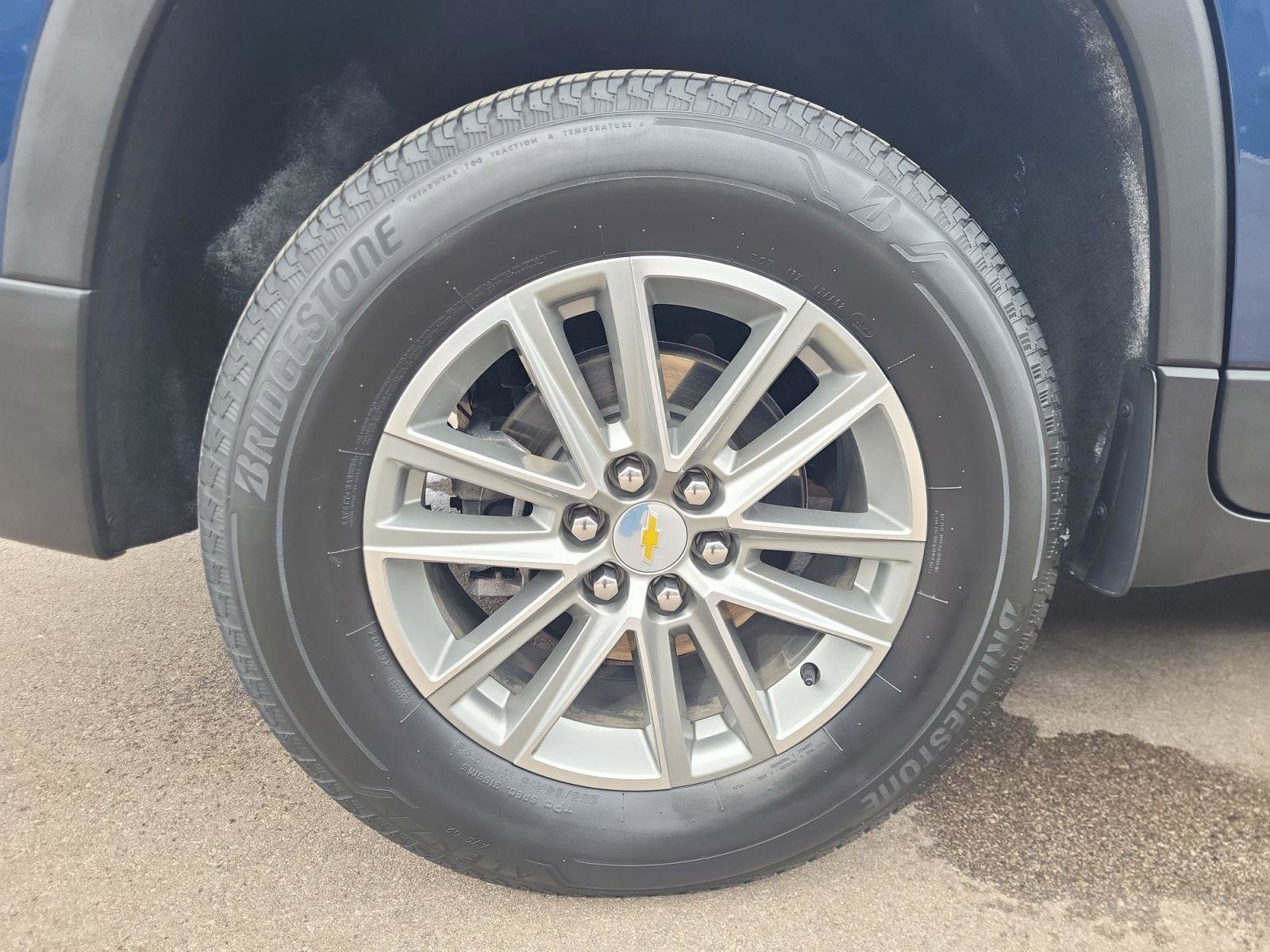 Certified 2023 Chevrolet Traverse LT image 30