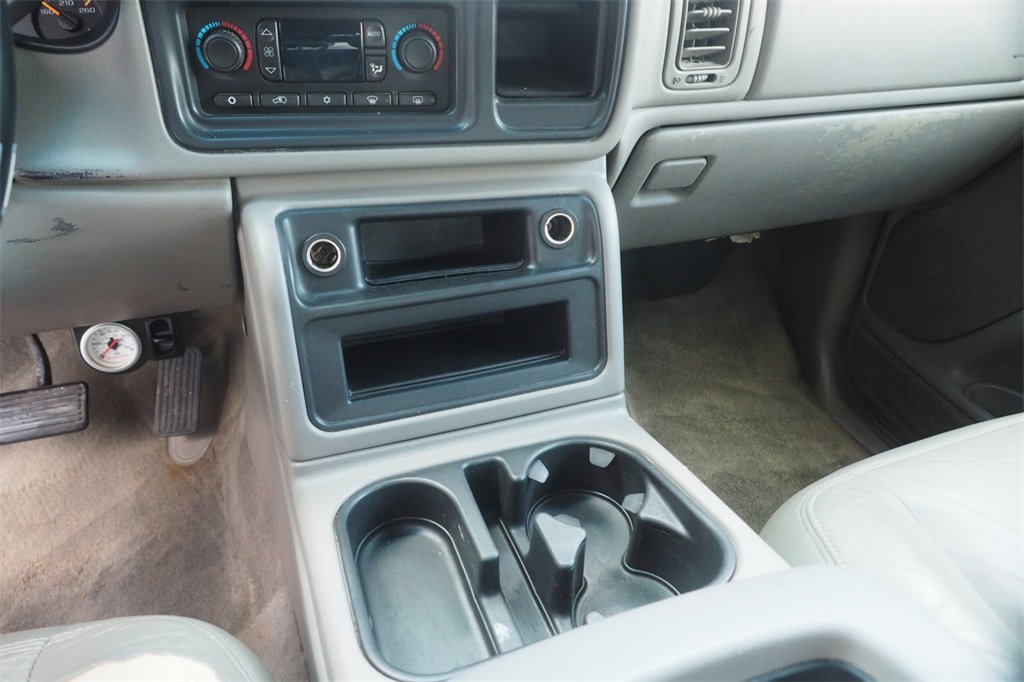 Used 2003 Chevrolet Silverado 2500 LT w/ Skid Plate Package image 11