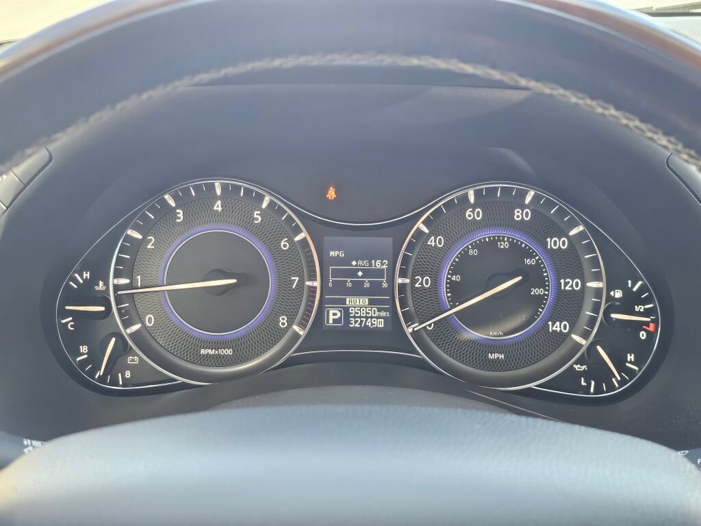 Used 2018 INFINITI QX80 4WD w/ Driver Assistance Package image 32