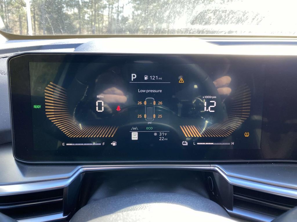 Used 2025 Kia Sorento EX image 15