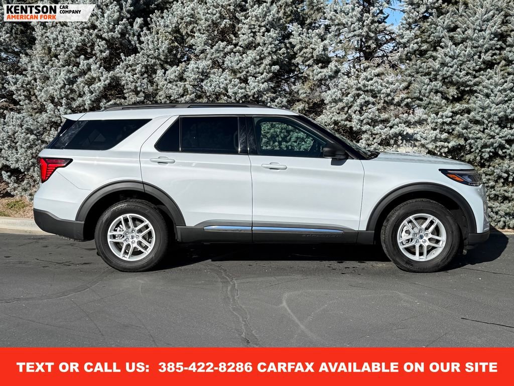 Used 2025 Ford Explorer Active image 9