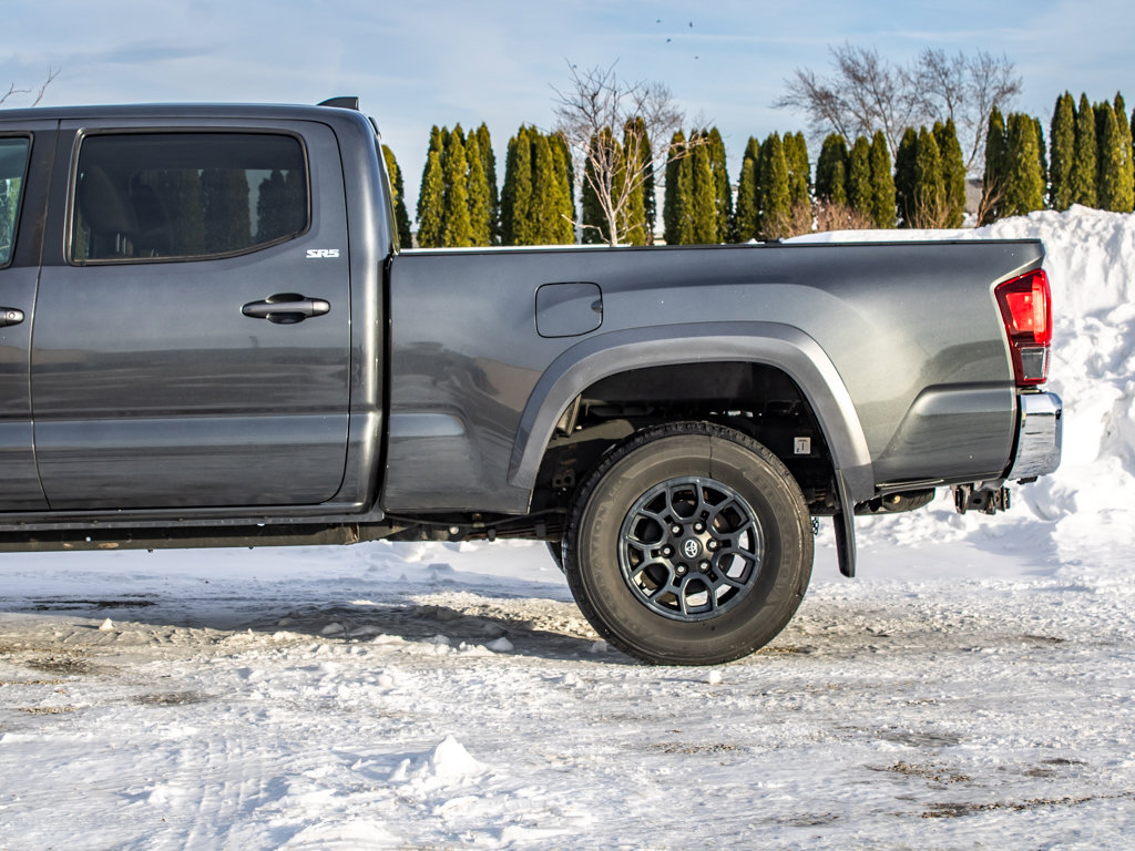 Used 2021 Toyota Tacoma SR5 image 40