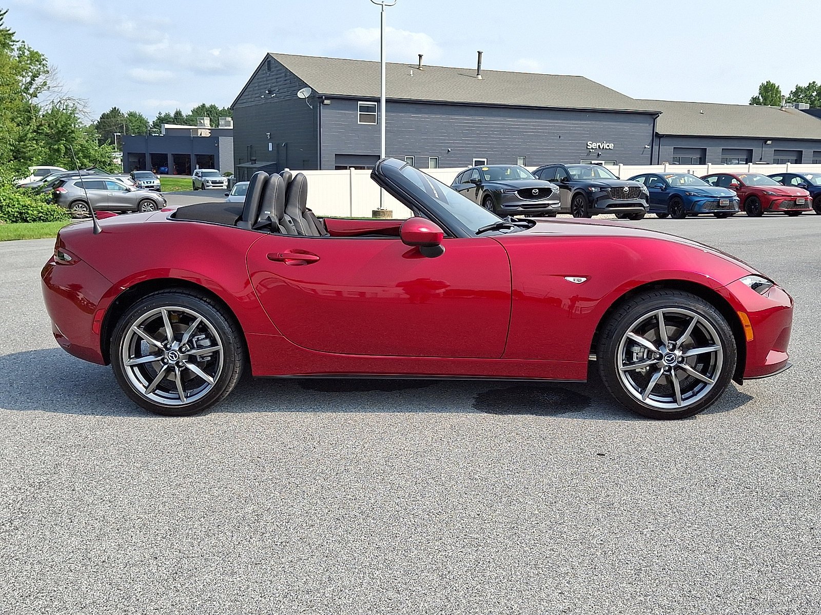 Certified 2021 MAZDA MX-5 Miata Grand Touring RWD image 12