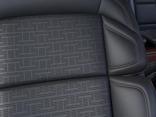 New 2026 Lincoln Navigator L Black Label AWD/4WD image 16