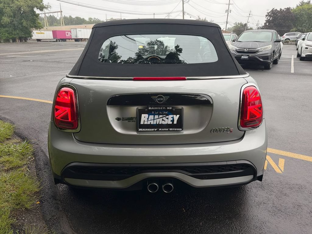 Used 2024 MINI Cooper S FWD image 25