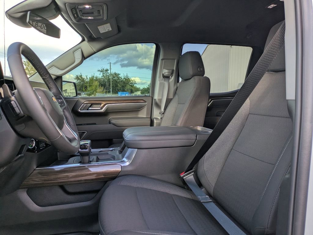 New 2025 Chevrolet Silverado 1500 LT w/ Safety Package image 15
