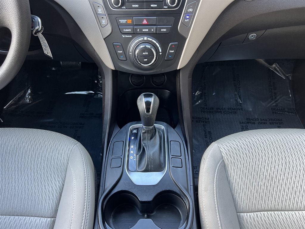Used 2017 Hyundai Santa Fe Sport FWD image 25