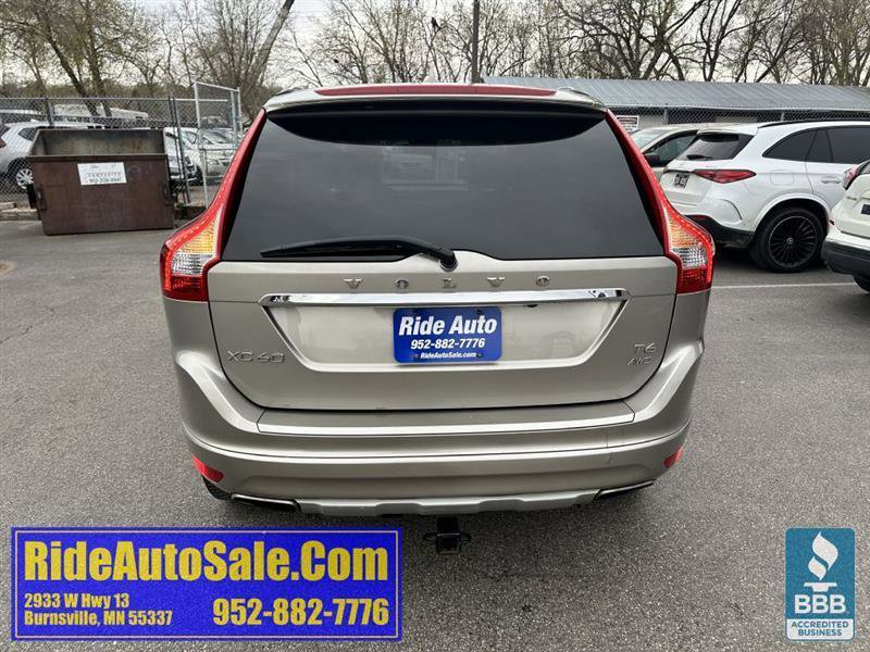 Used 2016 Volvo XC60 T6 w/ Proximity Package AWD/4WD image 6