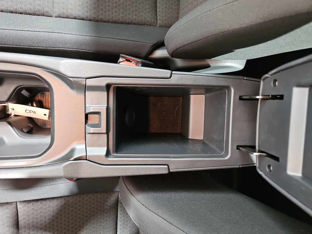 Certified 2025 Nissan Kicks S AWD/4WD image 26