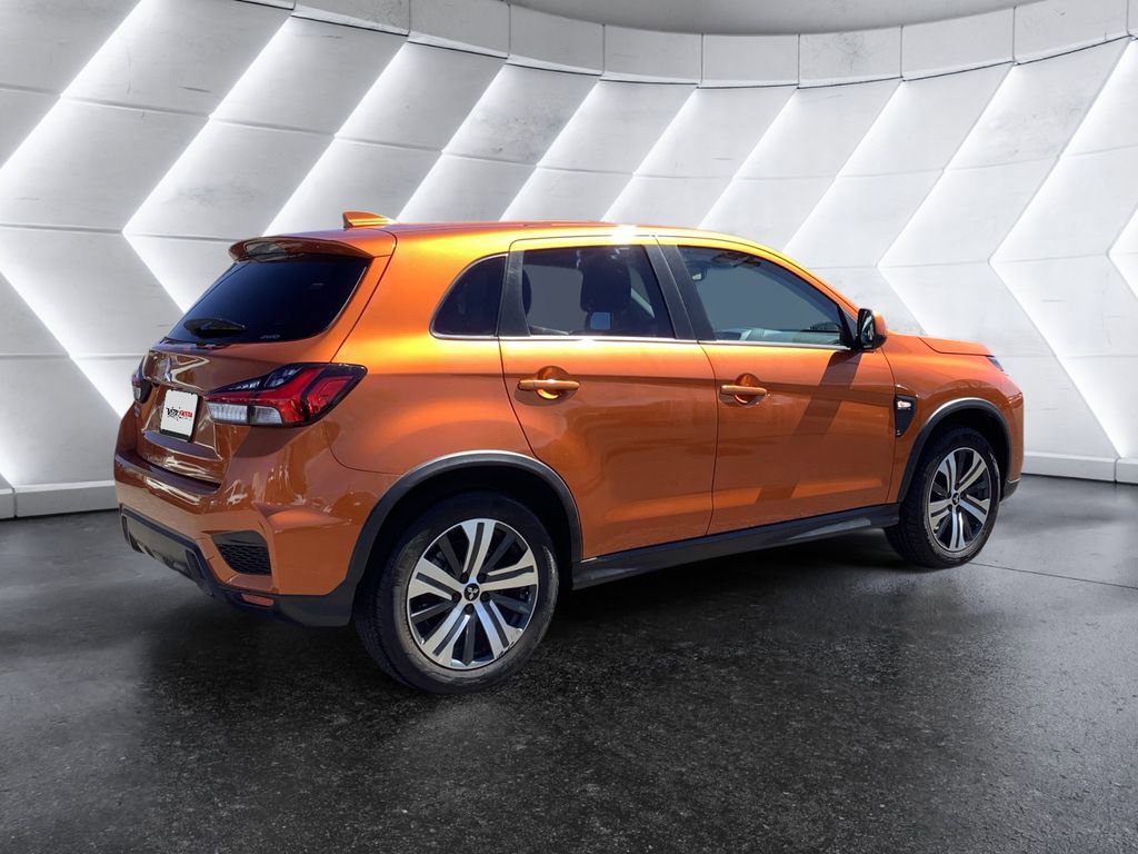 Used 2022 Mitsubishi Outlander Sport SE image 4