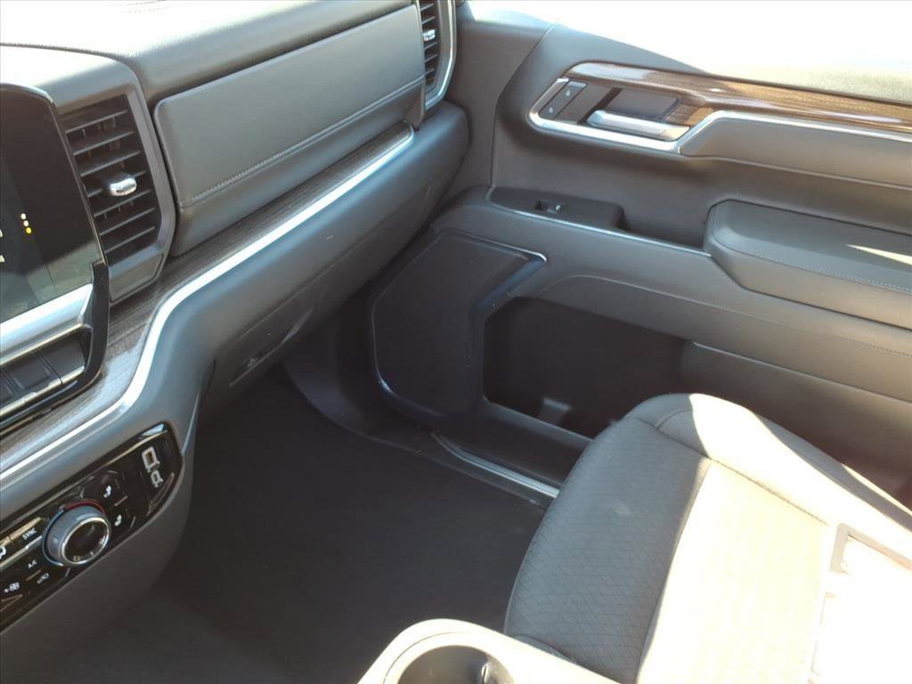 Used 2025 Chevrolet Silverado 1500 LT image 23