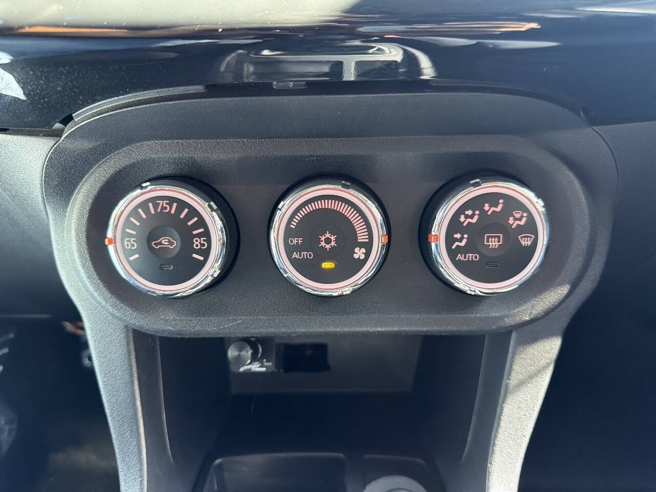 Used 2014 Mitsubishi Lancer Evolution GSR AWD/4WD image 33