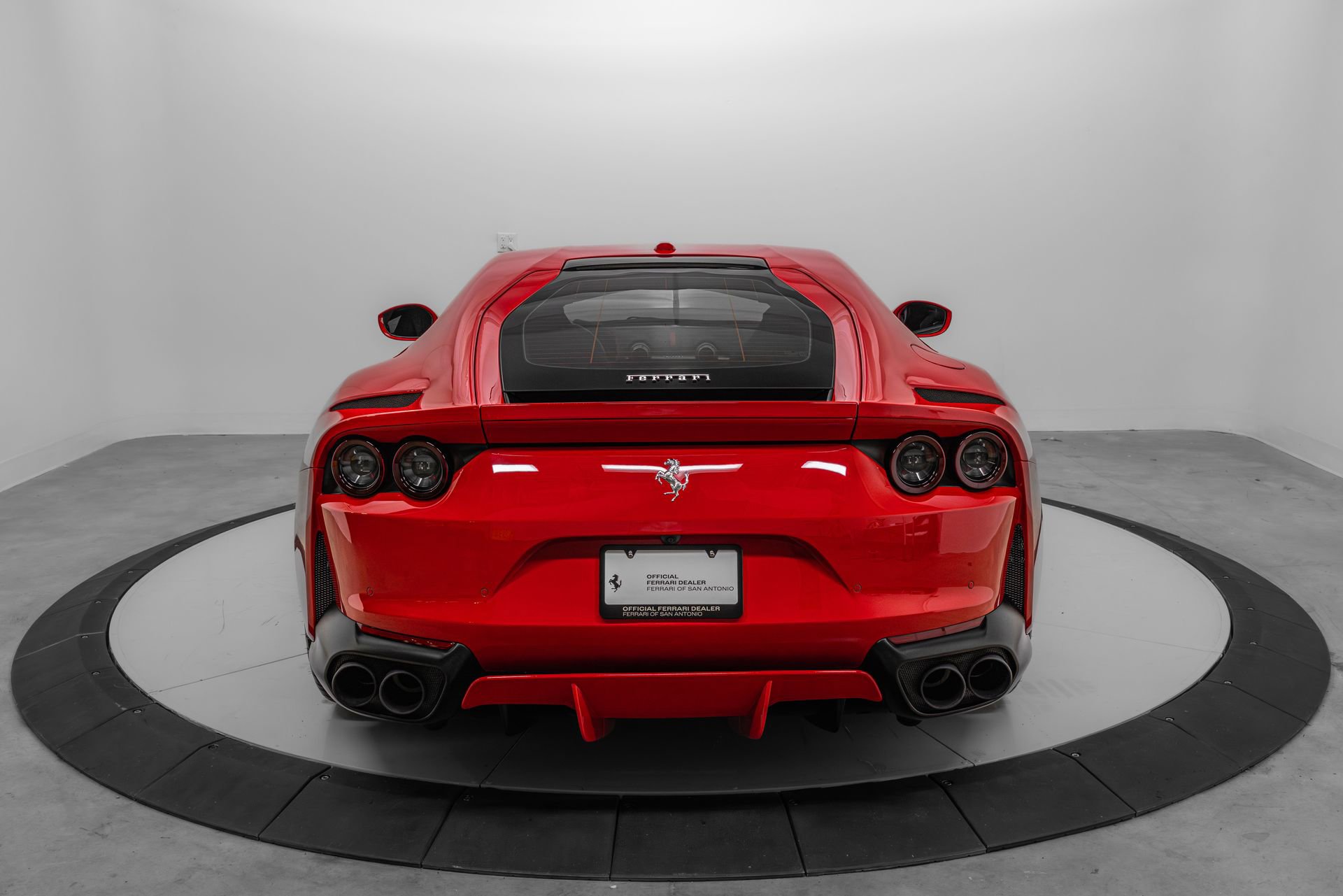 Certified 2020 Ferrari 812 Superfast RWD image 11