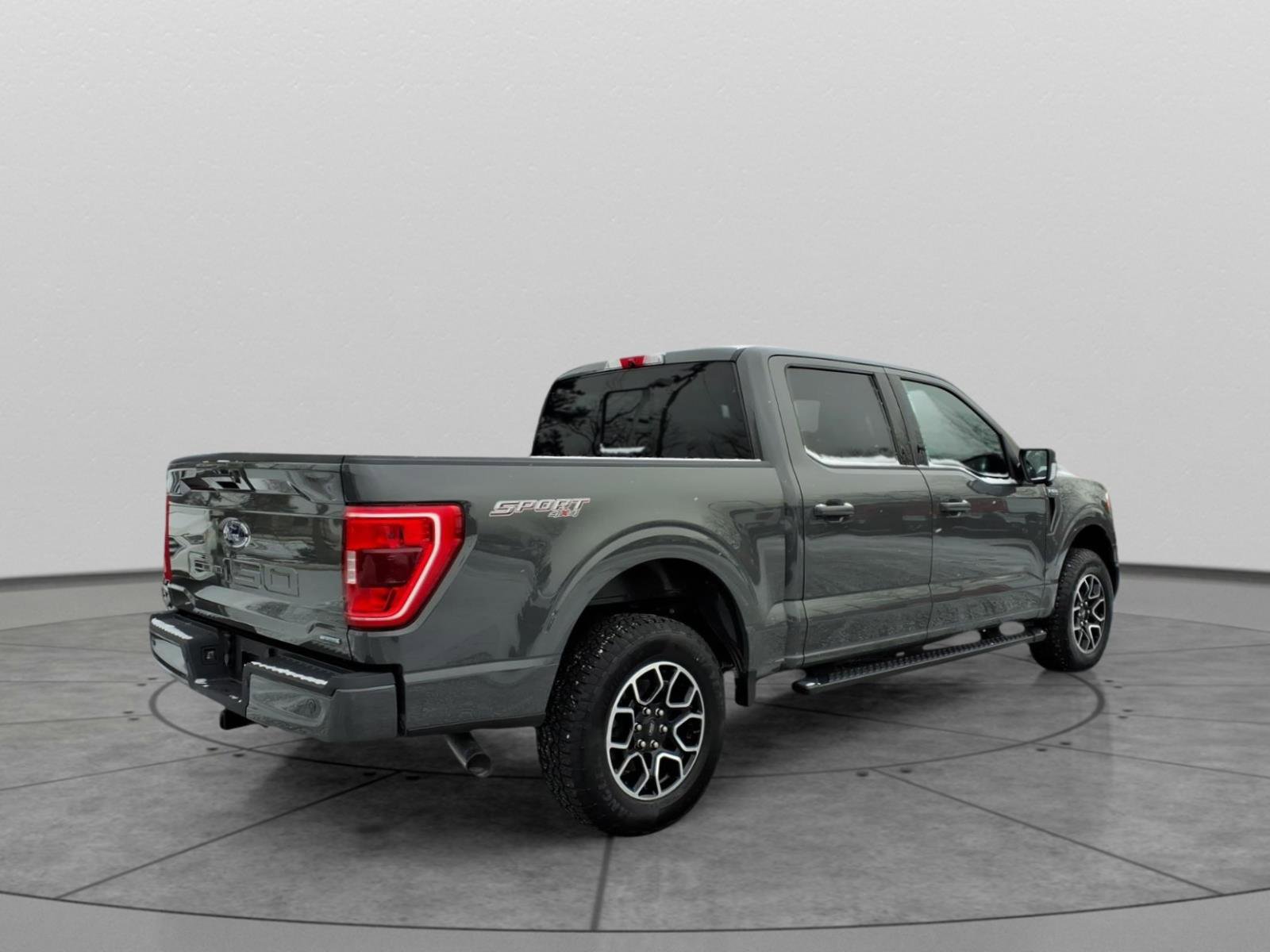 Used 2021 Ford F150 XLT w/ Equipment Group 302A High image 7