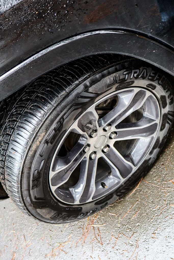 Used 2024 Jeep Grand Wagoneer L 4WD image 48