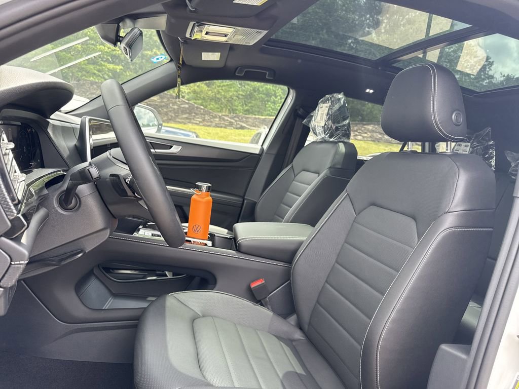 New 2025 Volkswagen Atlas Cross Sport SEL image 12
