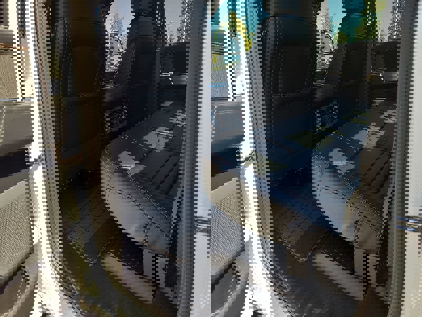 Used 2024 Ford F350 Platinum AWD/4WD image 20