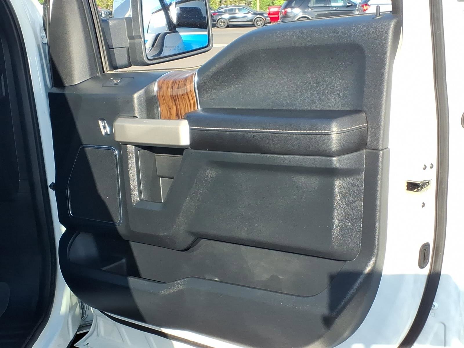 Used 2020 Ford F150 Lariat w/ Equipment Group 502A Luxury image 14