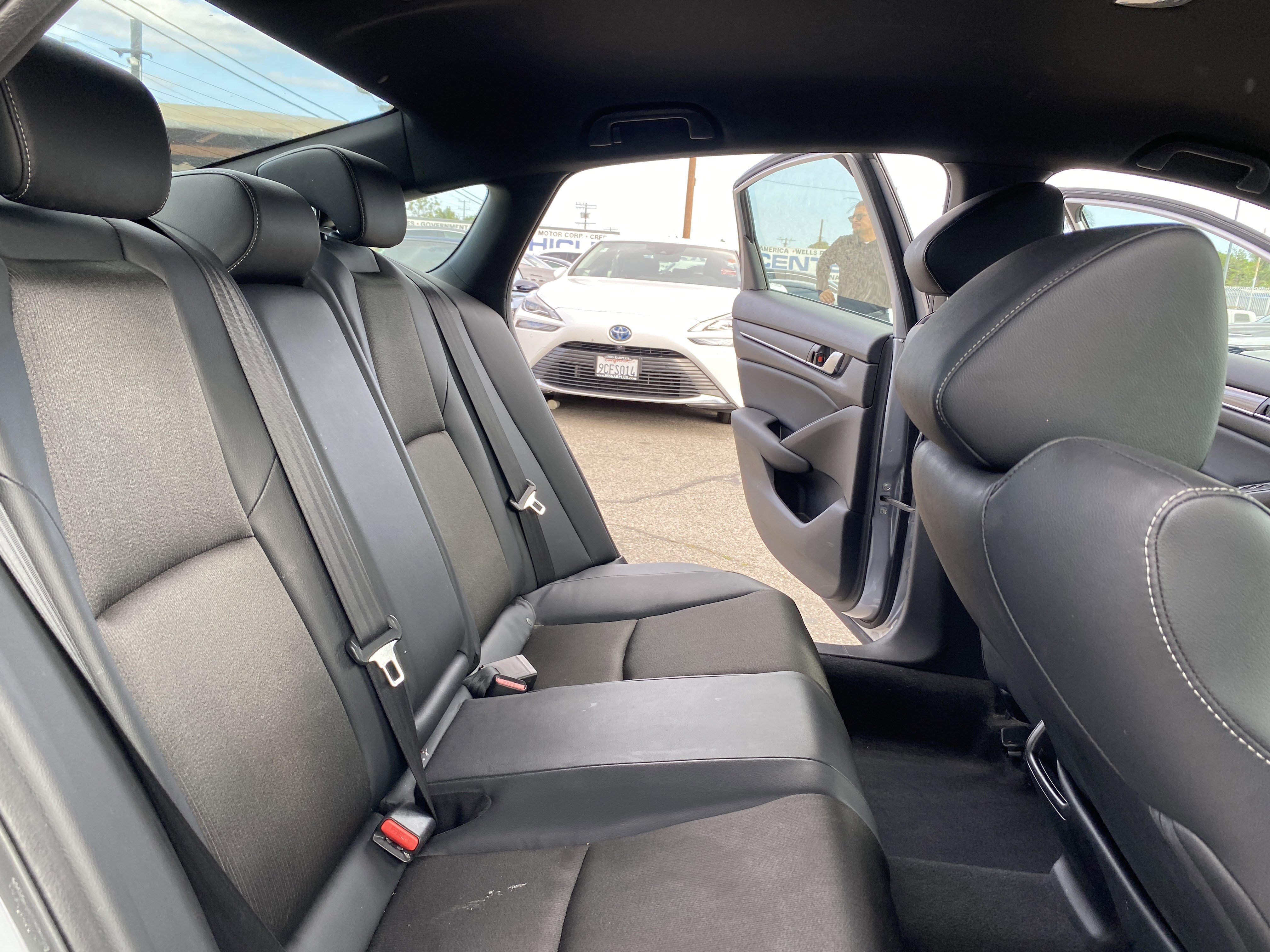 Used 2018 Honda Accord Sport image 21