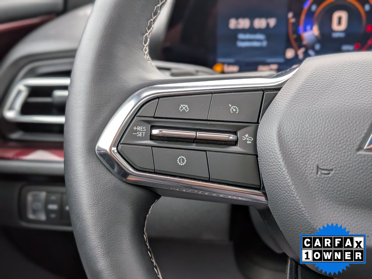 Used 2026 Chevrolet Traverse Z71 AWD/4WD image 33