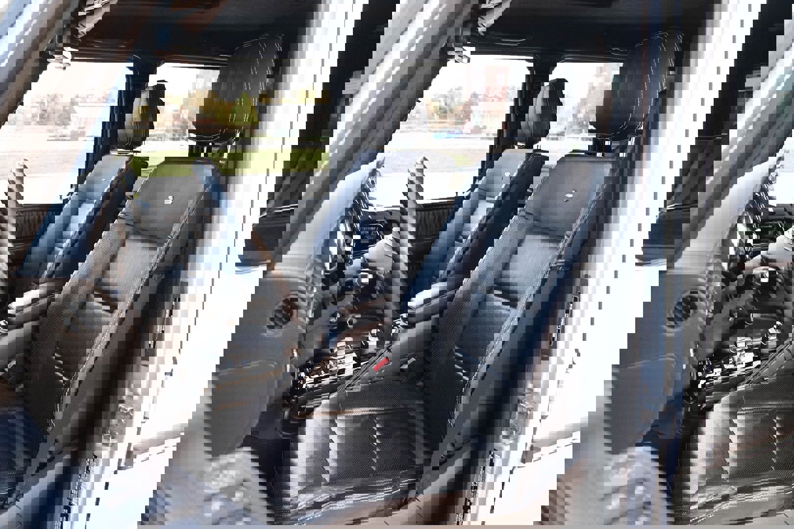 Used 2014 Mercedes-Benz G 63 AMG 4MATIC image 18