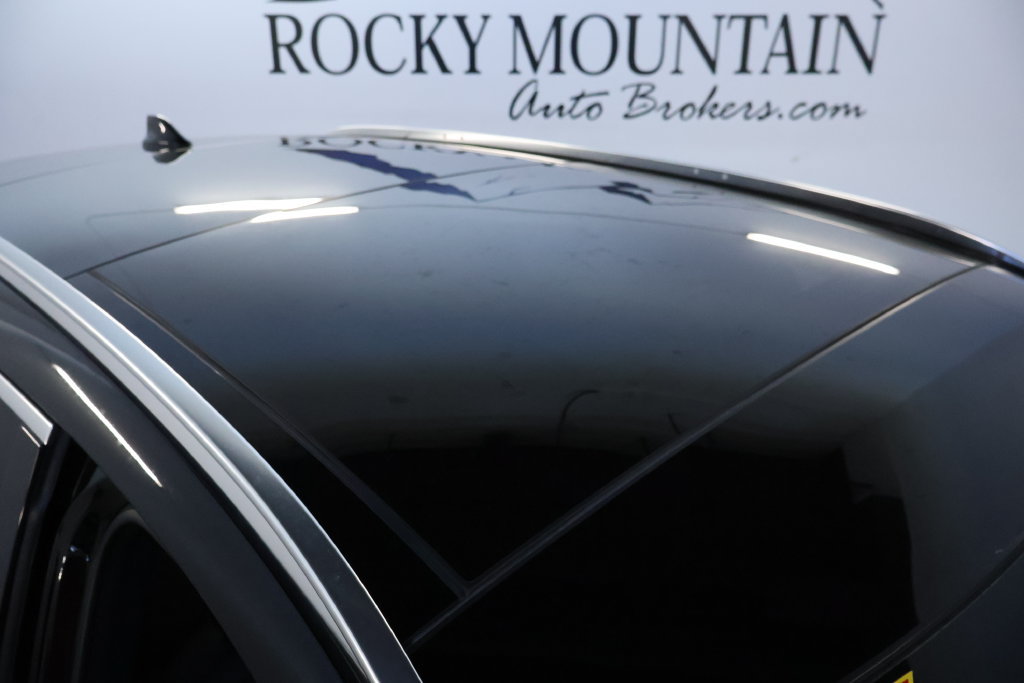Used 2022 INFINITI QX50 Essential AWD/4WD image 12