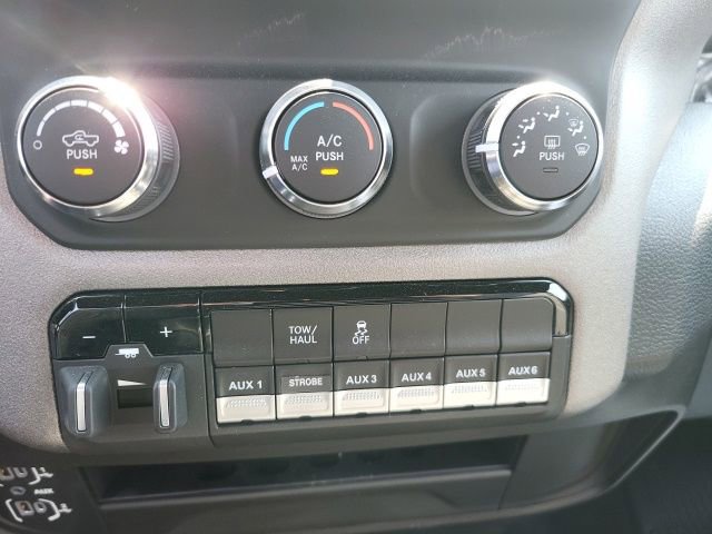 Used 2022 RAM 2500 Tradesman AWD/4WD image 10