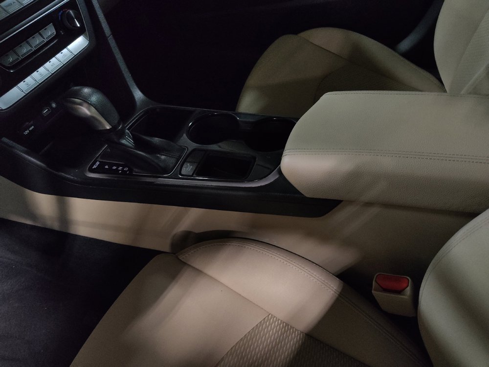 Used 2019 Hyundai Sonata SE FWD image 26