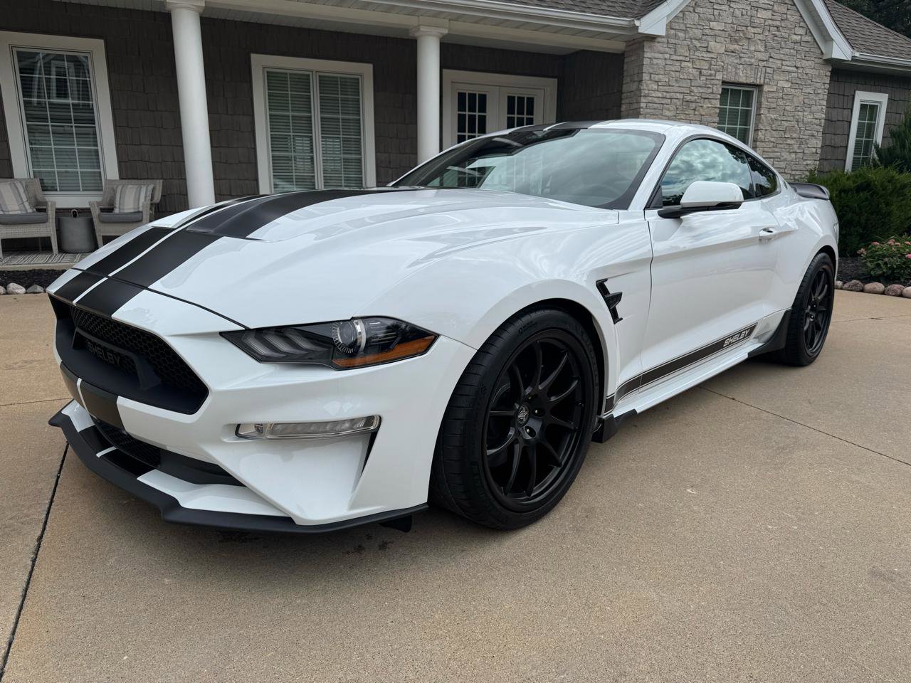 Used 2023 Ford Mustang GT Premium w/ Equipment Group 401A image 3