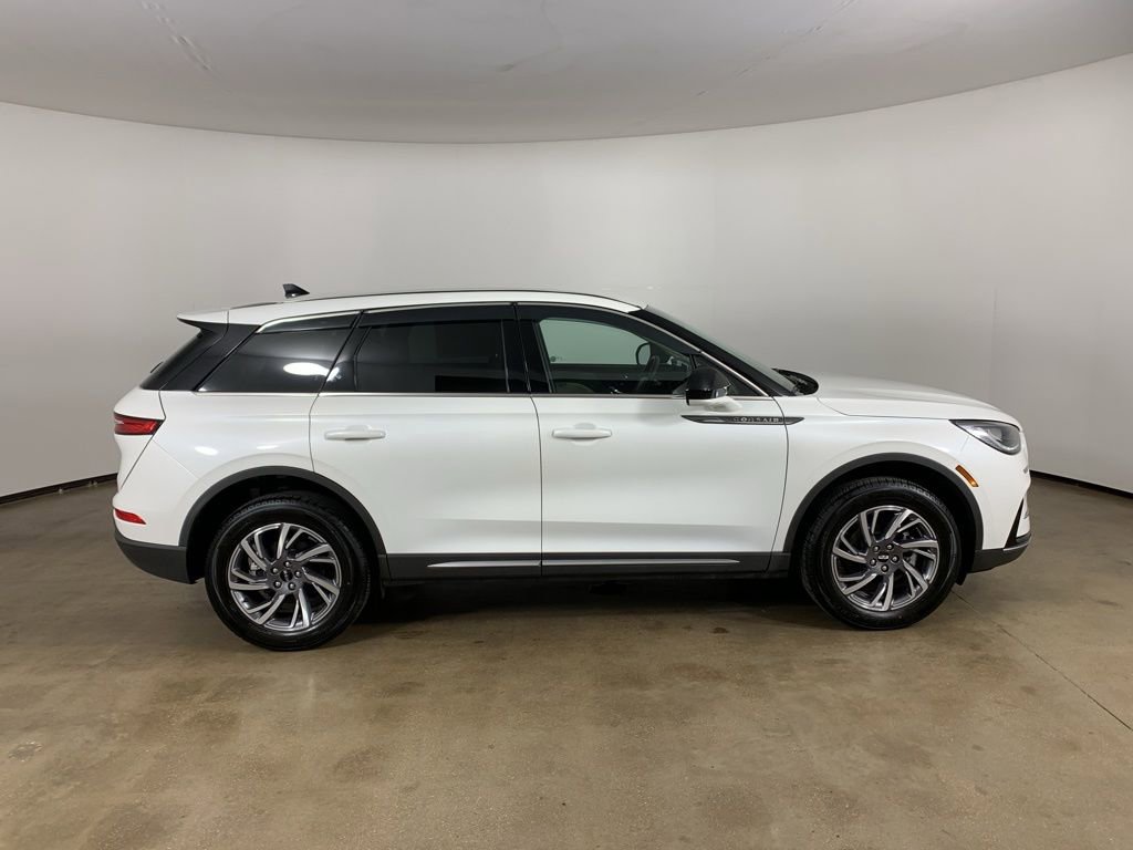 Used 2024 Lincoln Corsair FWD image 7