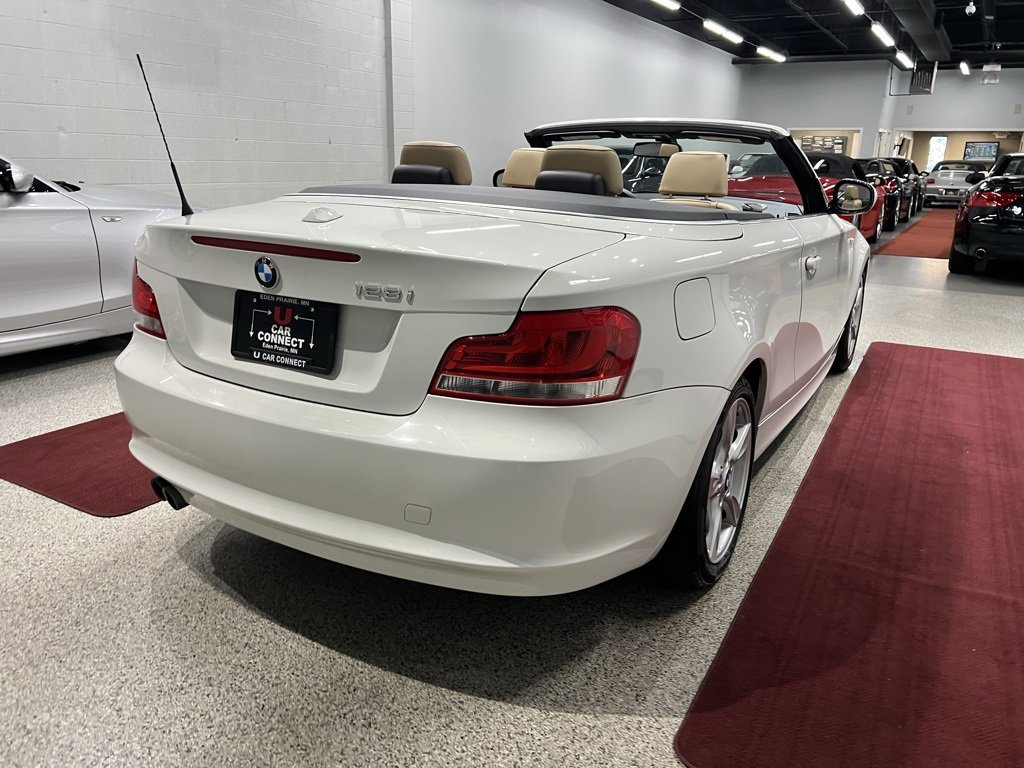 Used 2013 BMW 128i Convertible image 15