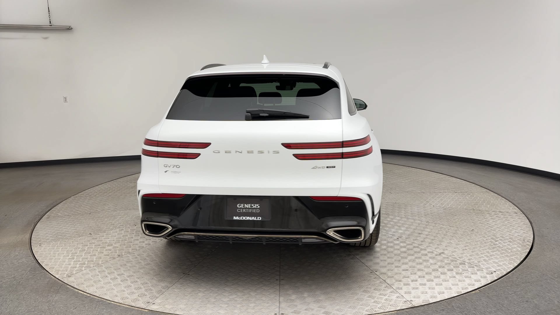 Certified 2026 Genesis GV70 3.5T Sport Prestige AWD/4WD image 3