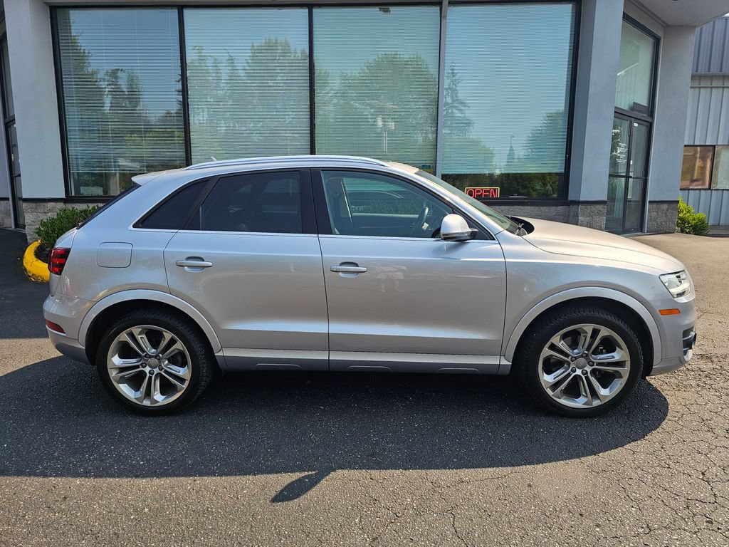 Used 2015 Audi Q3 2.0T Prestige w/ Prestige Package AWD/4WD image 8