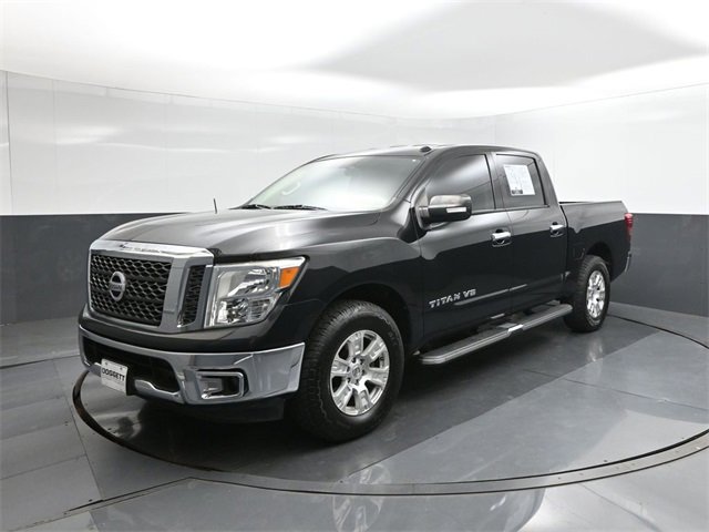 Used 2018 Nissan Titan SV