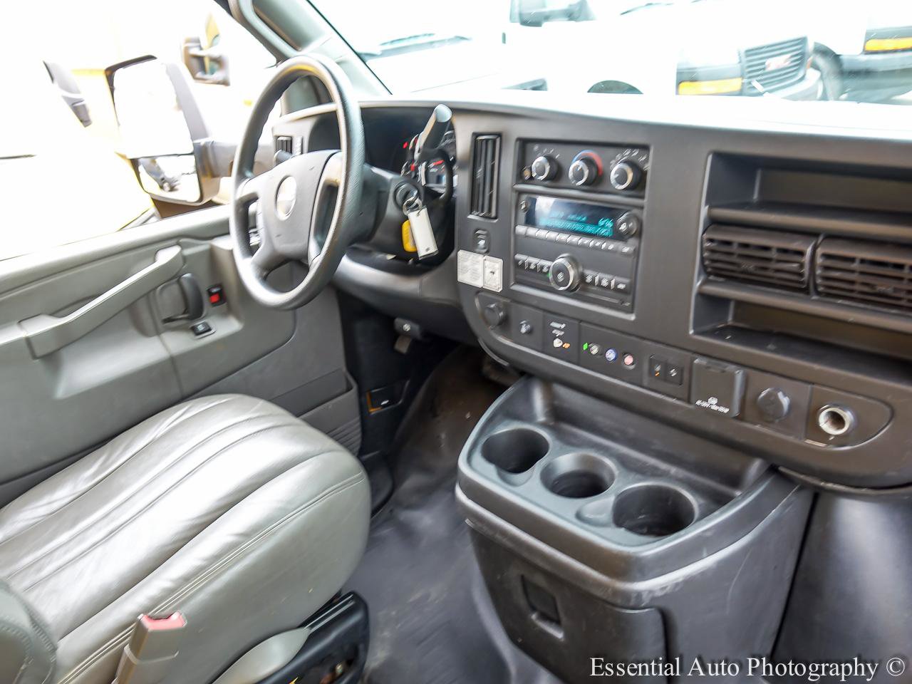 Used 2021 GMC Savana 3500 Extended w/ Power Convenience Package image 20