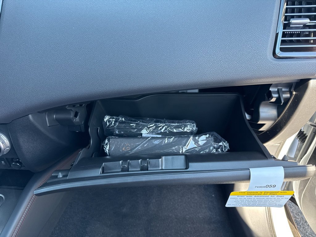 New 2027 Mitsubishi Outlander Sport LE FWD image 17