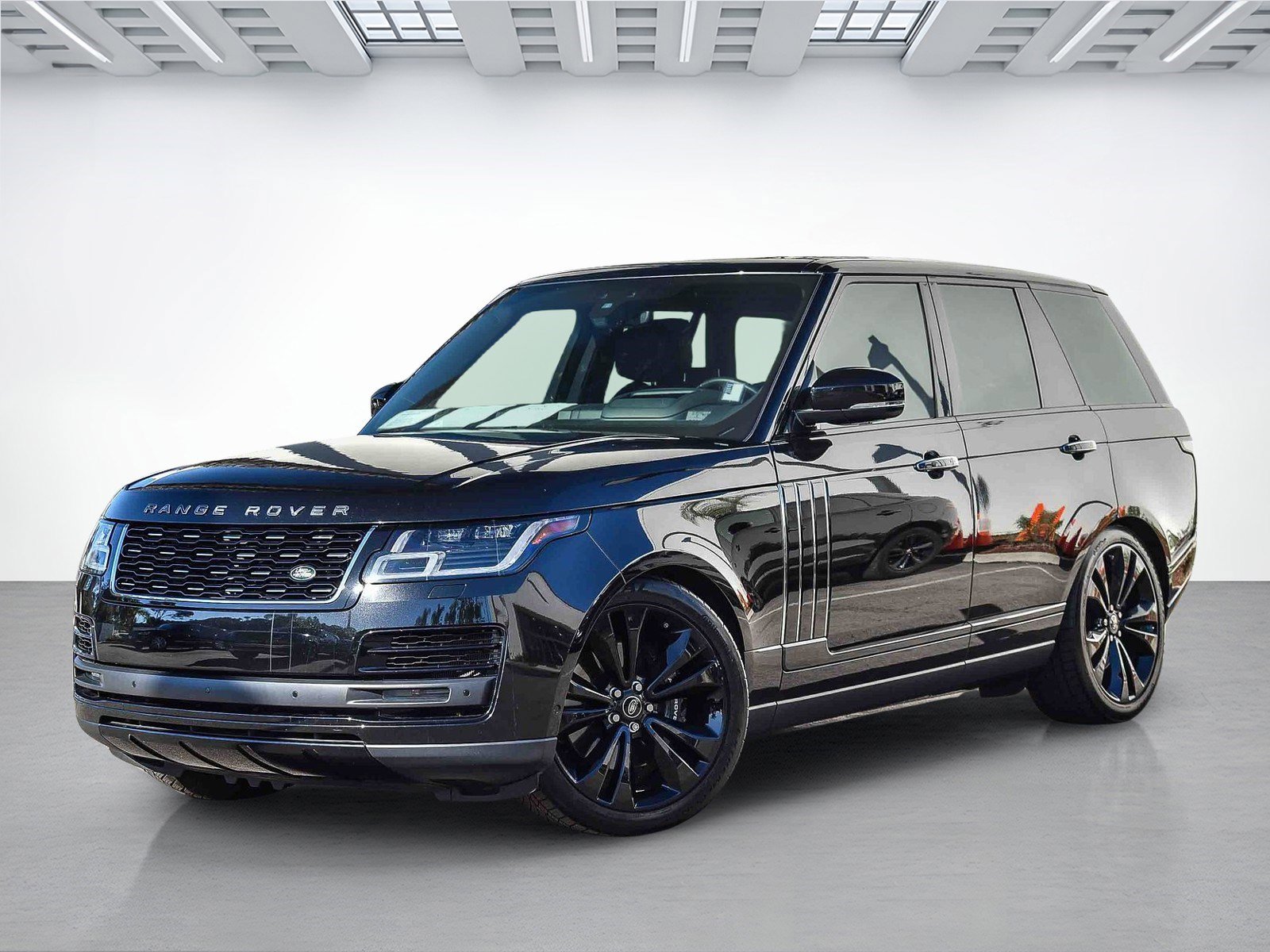 Used 2021 Land Rover Range Rover SV Autobiography Dynamic