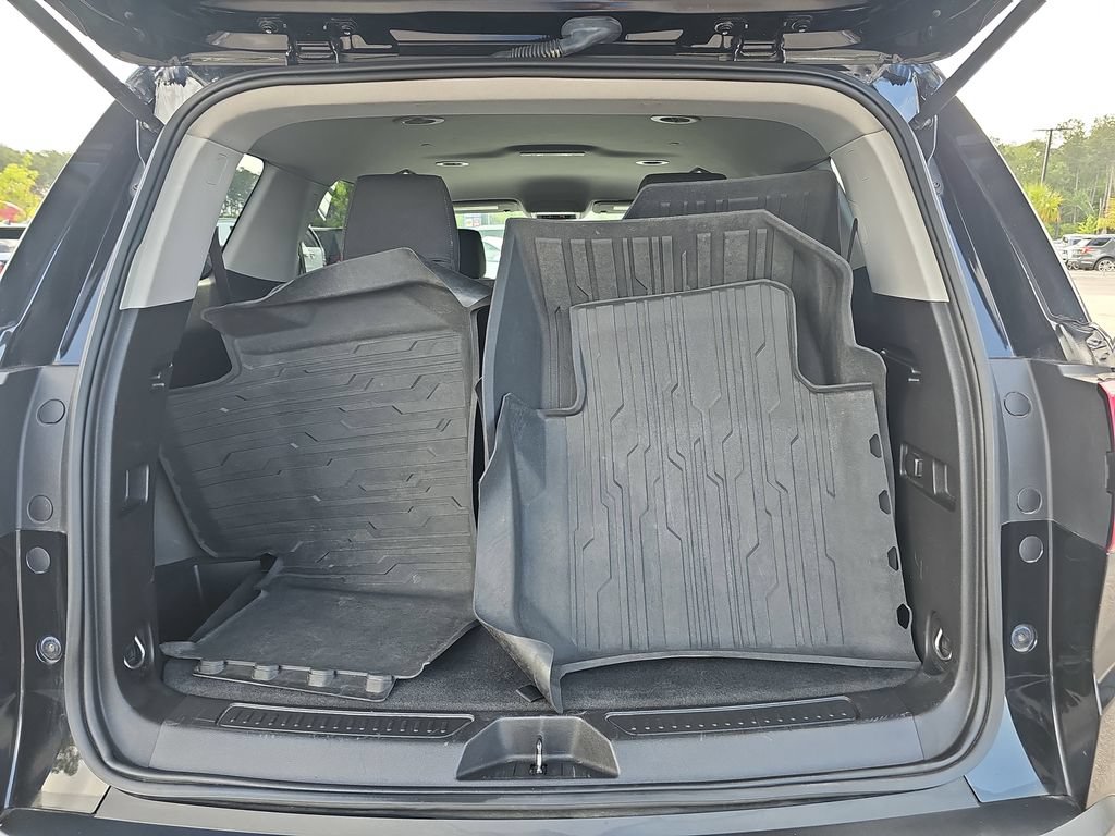 Used 2019 GMC Acadia SLE w/ LPO, Floor Liner Package FWD image 17