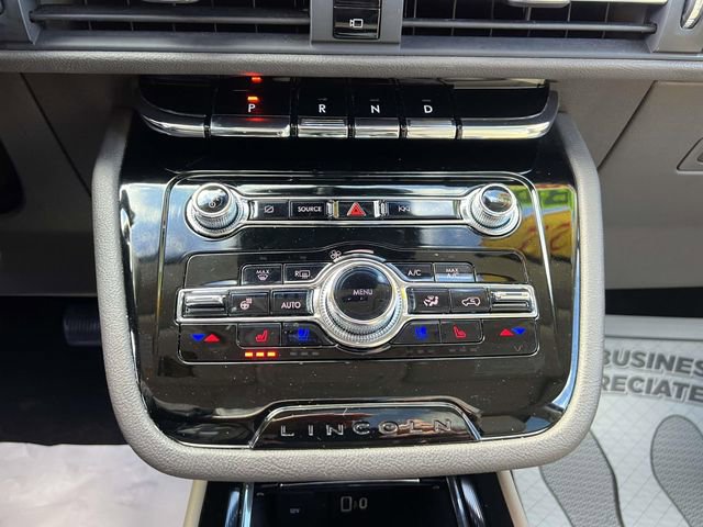 Used 2022 Lincoln Corsair AWD w/ Premium Package image 23